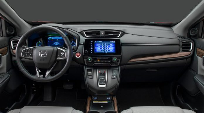 Honda Recalls Nearly 100K Vehicles to Address Airbag System Defect 2020 Honda CR-V Hybrid
