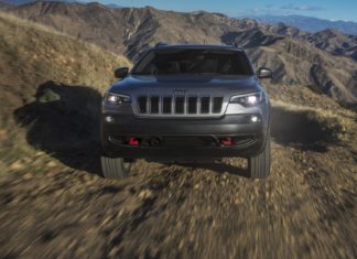 Jeep Recalls Nearly 62,000 2019-2023 Cherokee SUVs for Potential Loss of Power Problem 2022 Jeep Cherokee updates — news