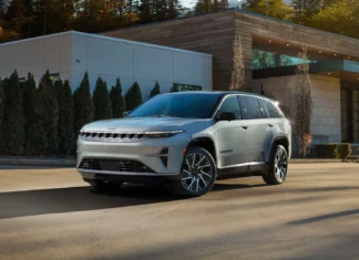 There Won’t Be a 2026 Model Jeep Wagoneer S, But the EV Will Return for 2027 2025 Jeep Wagoneer S Limited