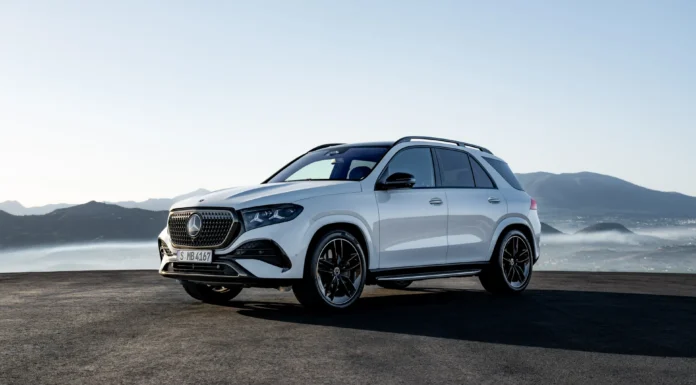2027 Mercedes-Benz GLE Lineup Debuts With Fresh Look, Superscreen and Updated Powertrains
