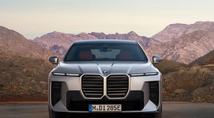 2027 BMW 7 Series Freshens Up With New Styling and Neue Klasse Interior Cues