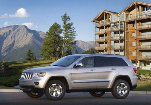 2011_jeep_grand_cherokee_05