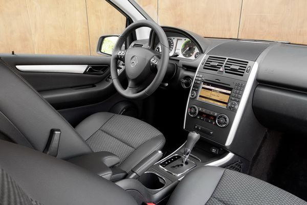 Mercedes-A-Class-E-Cell-07 Mercedes-A-Class-E-Cell-07
