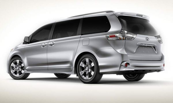 2011-Toyota-Sienna 2011-Toyota-Sienna