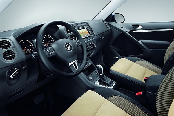 Vw-tiguan-facelift-new-photos-and-details-medium_17