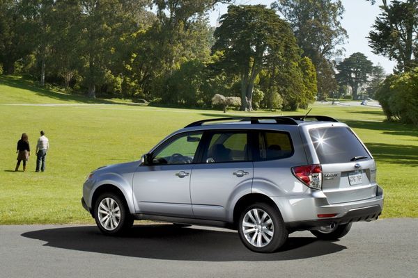 2011-Subaru-Forester-Rear-Side-View