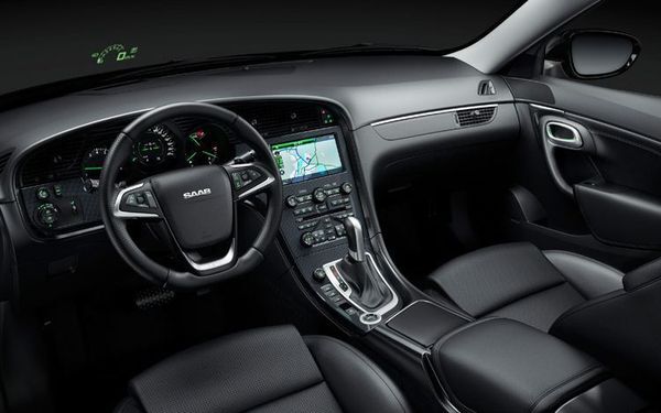 2011-saab-9-5-interior