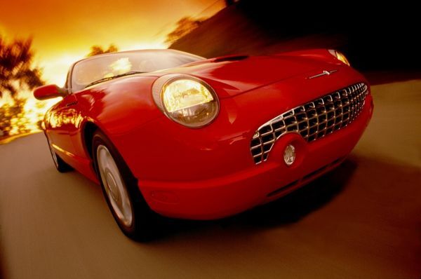 Modern collectibles revealed: 11th Gen 2002-2005 Ford Thunderbird