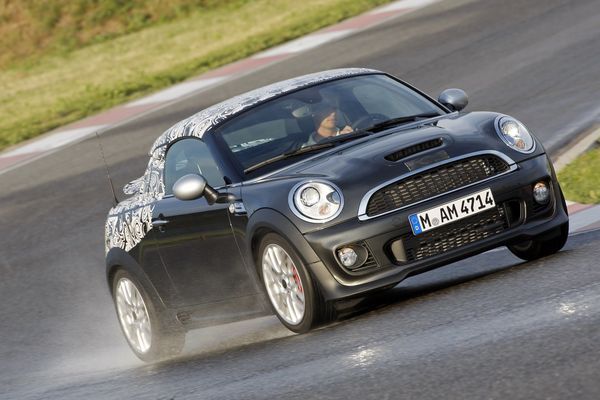 2012-MINI_Coupe-90077723