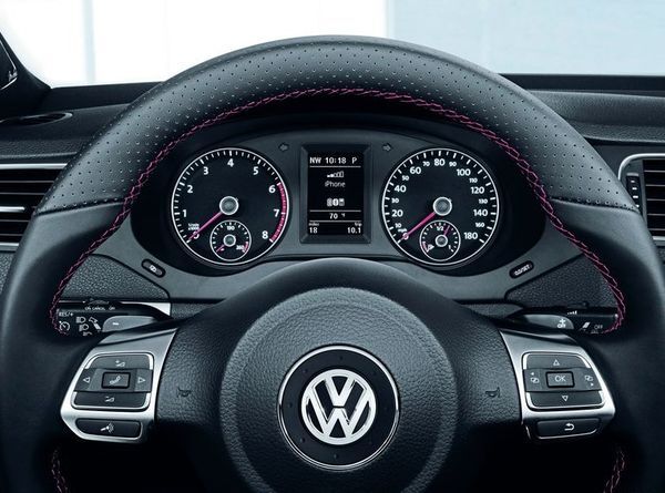Volkswagen-Jetta_GLI_2012_photo_06 Volkswagen-Jetta_GLI_2012_photo_06