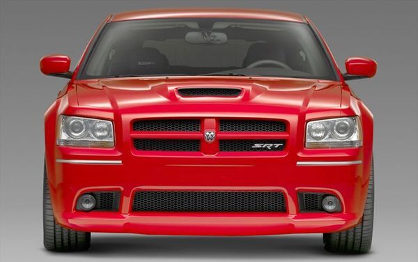112_0707_02z+2008_dodge_magnum_SRT8+front_view