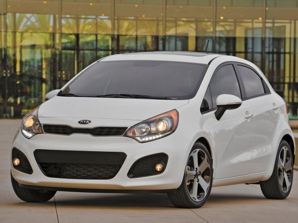 2012-Kia-Rio-5-Door-Hatchback-Front-Side-View-588x441 2012-Kia-Rio-5-Door-Hatchback-Front-Side-View-588x441