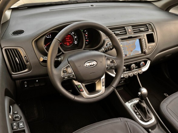 2012-Kia-Rio-5-Door-Hatchback-Interior-View-588x441 2012-Kia-Rio-5-Door-Hatchback-Interior-View-588x441