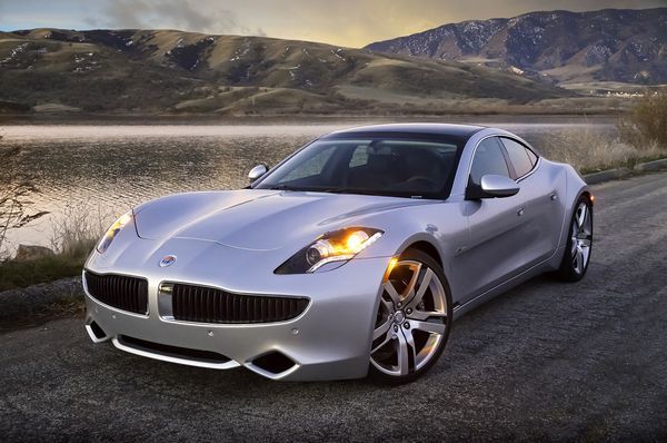 2012-Fisker-Karma-6