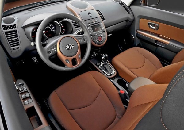 2012-Kia-Soul-Interior-600x424 2012-Kia-Soul-Interior-600x424