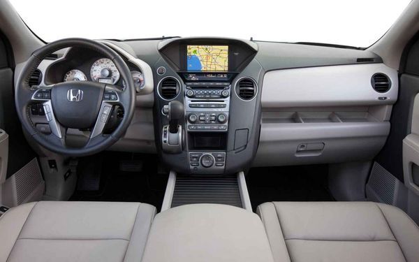 2012-Honda-Pilot-interior-1024x640 2012-Honda-Pilot-interior-1024x640