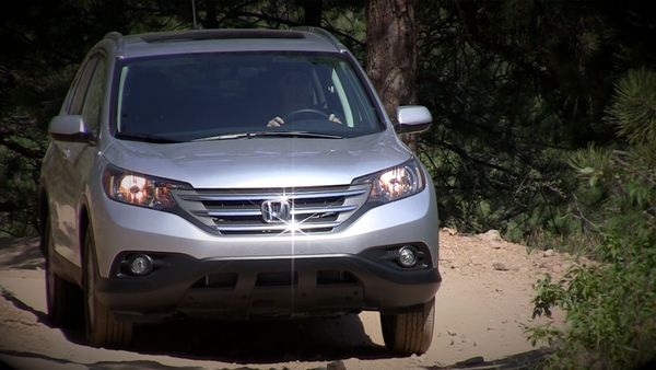 Honda CR-V ReviewYT