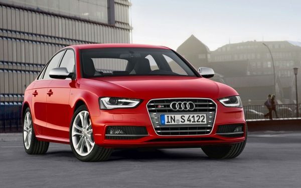 2012-Audi-S4-Front-Three-Quarters-623x389