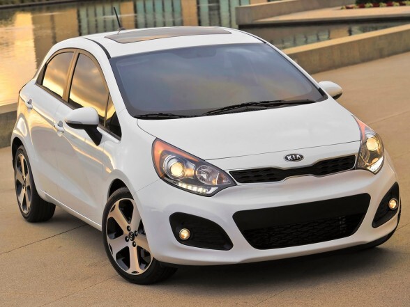 2012-Kia-Rio-5-Door-Hatchback-Front-Angle-View-588x441 2012-Kia-Rio-5-Door-Hatchback-Front-Angle-View-588x441