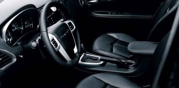 chrysler 200 interior