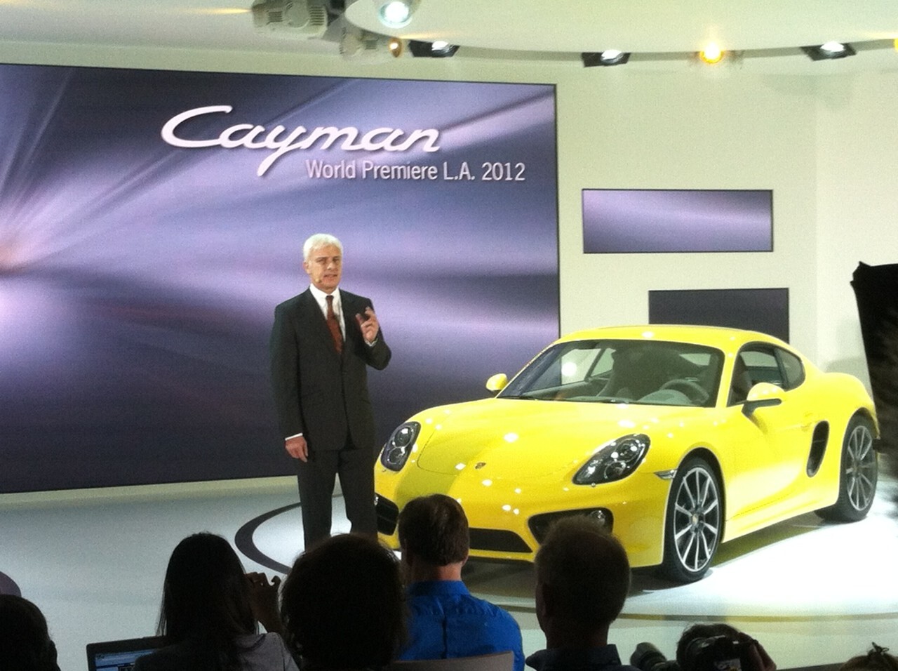 2013 Porsche Cayman la auto show
