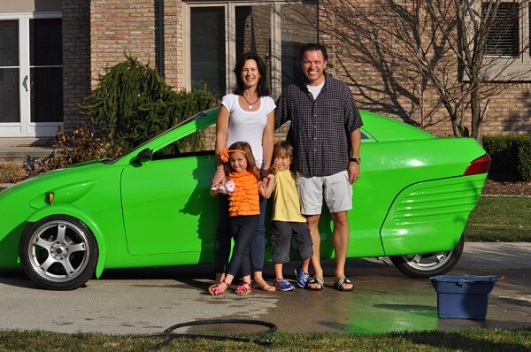 Elio-Motors-shot04