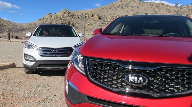 2013 KIA Sportage SX vs Hyundai Santa Fe Sport 0-60 MPH Mashup Review