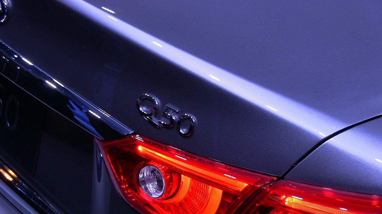 InfinitiQ502
