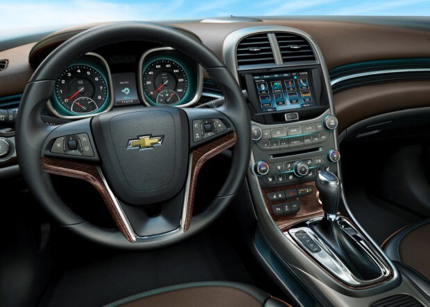 2013-Chevrolet-Malibu-LTZ-012-medium