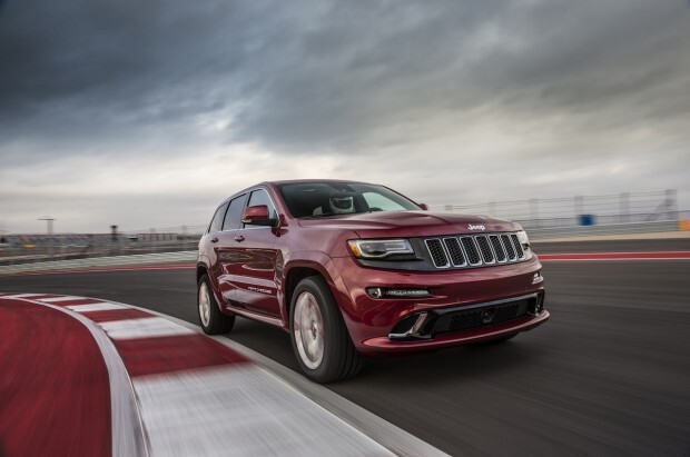 2014 Jeep Grand Cherokee SRT tears up the Formula 1 Race Track in Austin, Texas