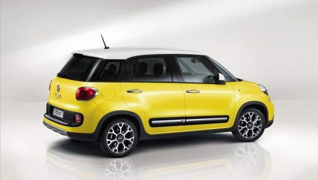 fiat 500l 2014 awd trekking rear