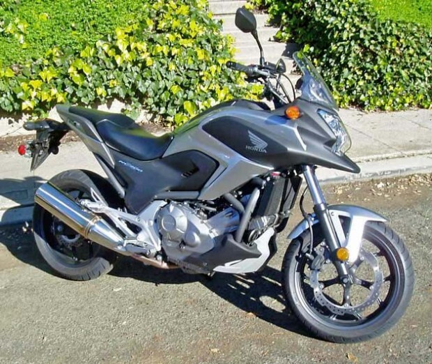 2012-Honda-NC-700X-RS