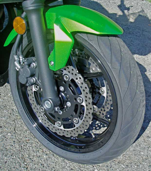 2012-Kawasaki-Ninja-650-FWhl