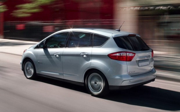2013-Ford-C-Max-Hybrid-rear-three-quarter1-1024x640