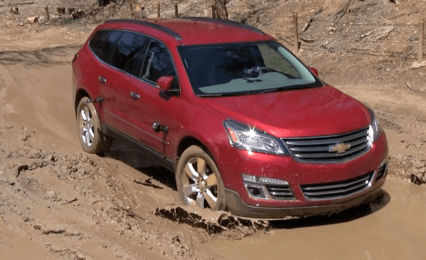 2013 Dodge Durango vs Chevy Traverse Muddy Off-Road Mashup Review