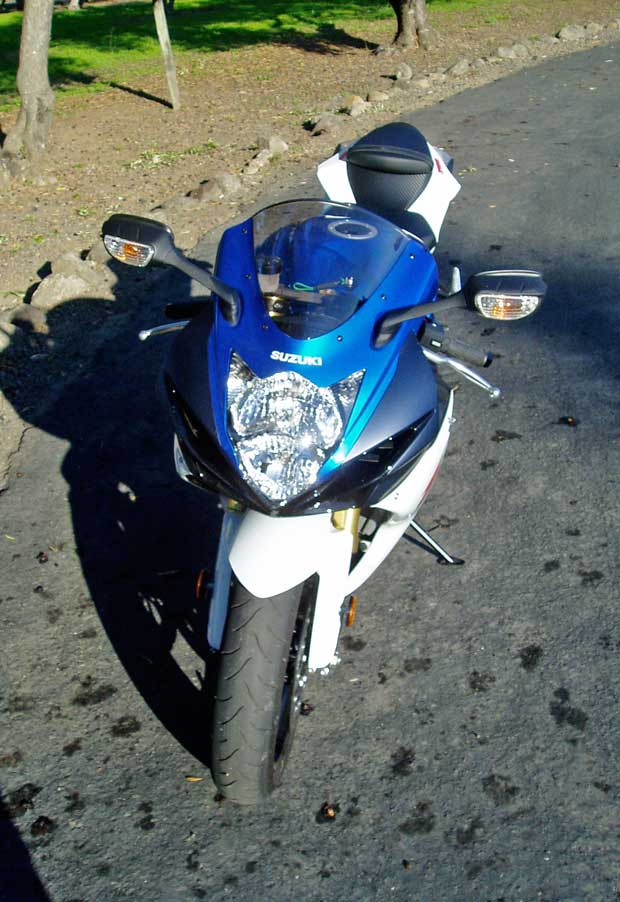 2012-Suzuki-GSX-R750-FF