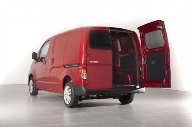 nissan nv 200 2