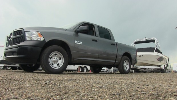 2013 ram 1500 towing boat