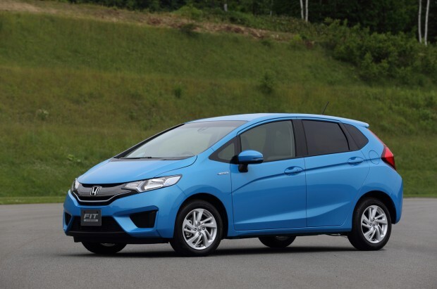 2015 honda fit hybrid