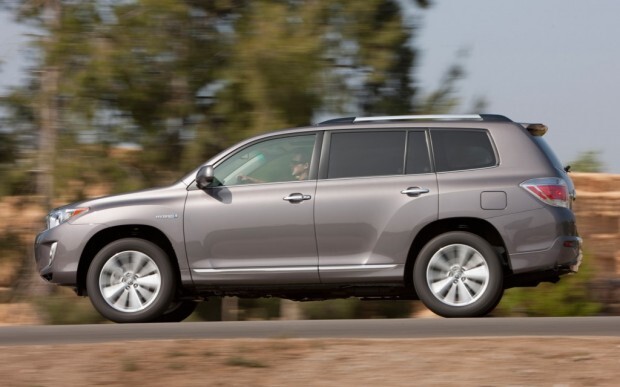 2013-Toyota-Highlander-Hybrid-profile-1024x640