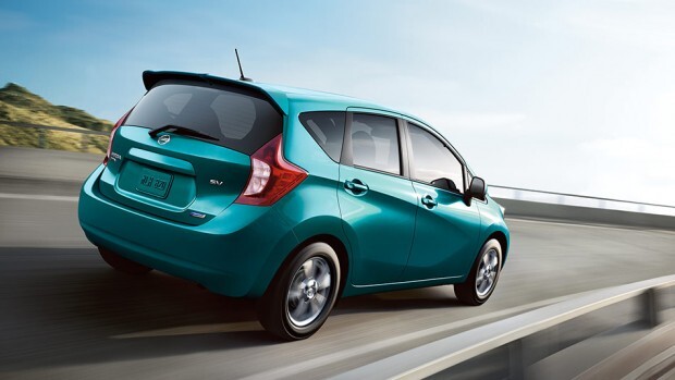 2014 nissan versa note rear hatch fender