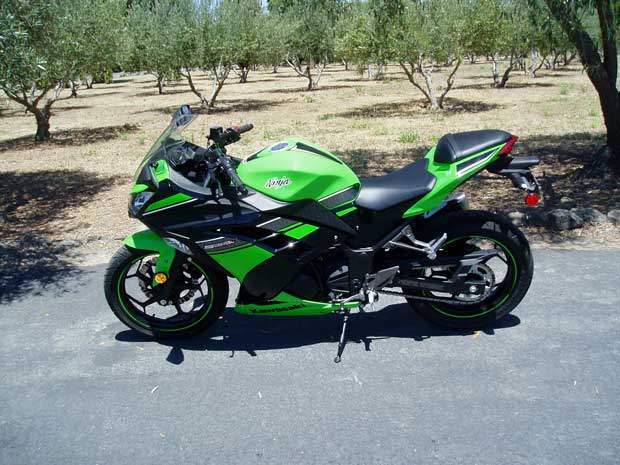 2013-Kawasaki-Ninja300-LSD