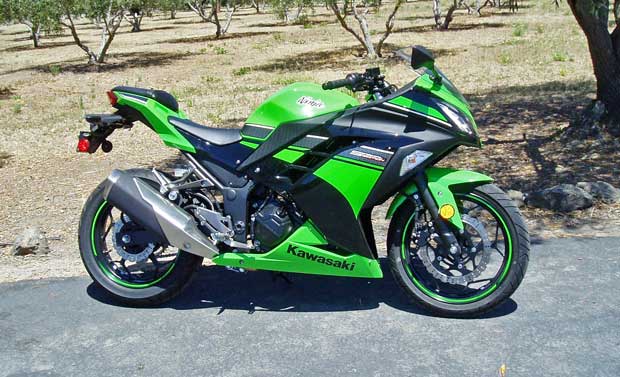 2013-Kawasaki-Ninja300-RSD