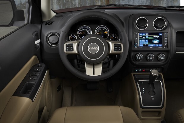 2014 jeep patriot dash