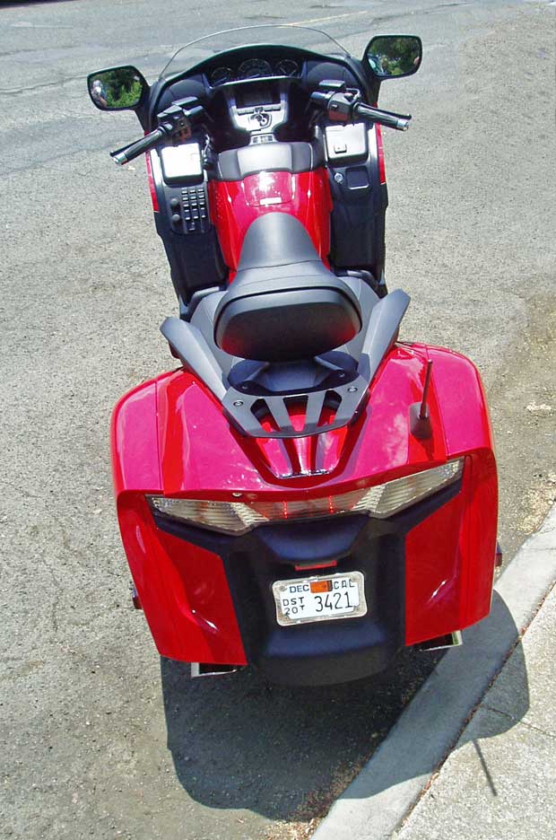 2013-Honda-Gold-Wing-F6B-RR