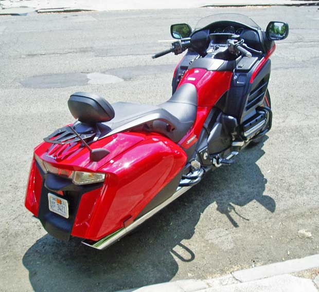 2013-Honda-Gold-Wing-F6B-RSR