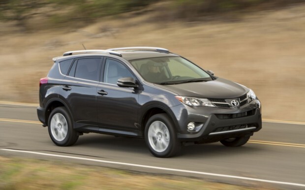 2013-Toyota-RAV-4-front-three-quarter-in-motion-1024x640