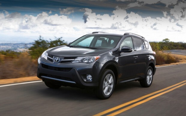 2013-Toyota-RAV4-front-three-quarters-in-motion-1024x640