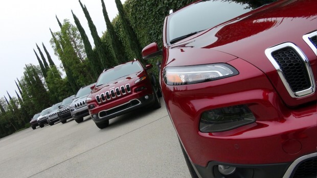 2014 Jeep Cherokee First Drive Review: Beauty or a Beast?
