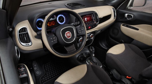 2014 fiat 500l interior dash